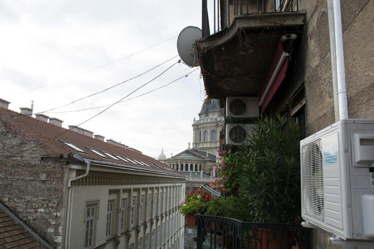 Balcony - View Of The Basilica - Large